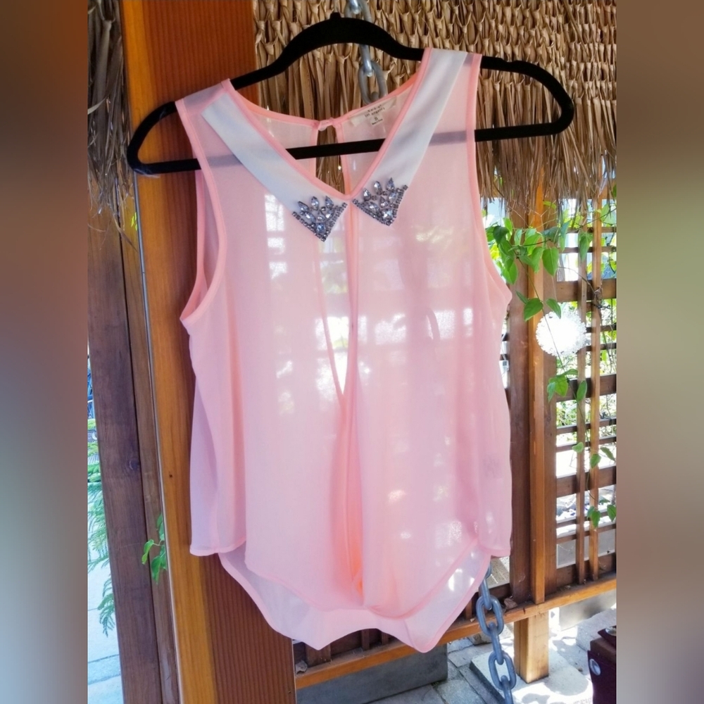 Iris Pink Collared Sheer Beaded Tank Top S Like New - Picture 3 of 8